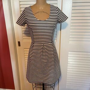 J CREW | black & white striped short sleeve scoop neck dress 0
